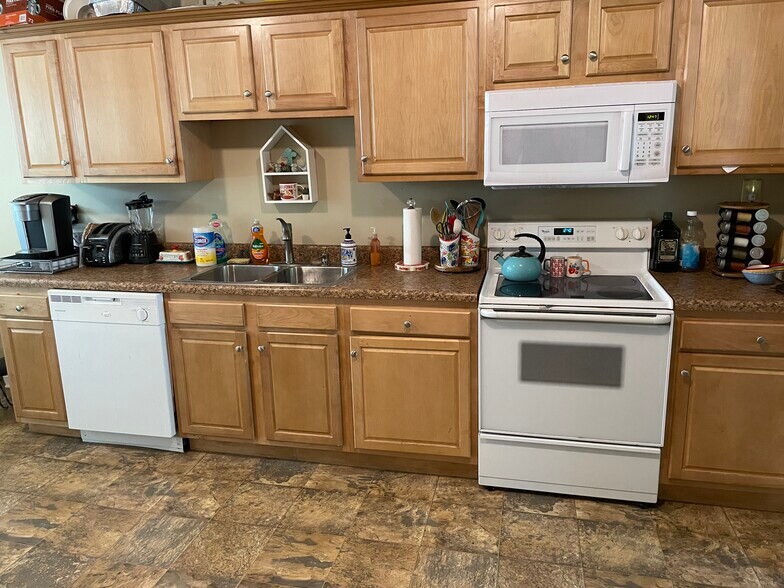 Building Photo - 1817 Washington Blvd