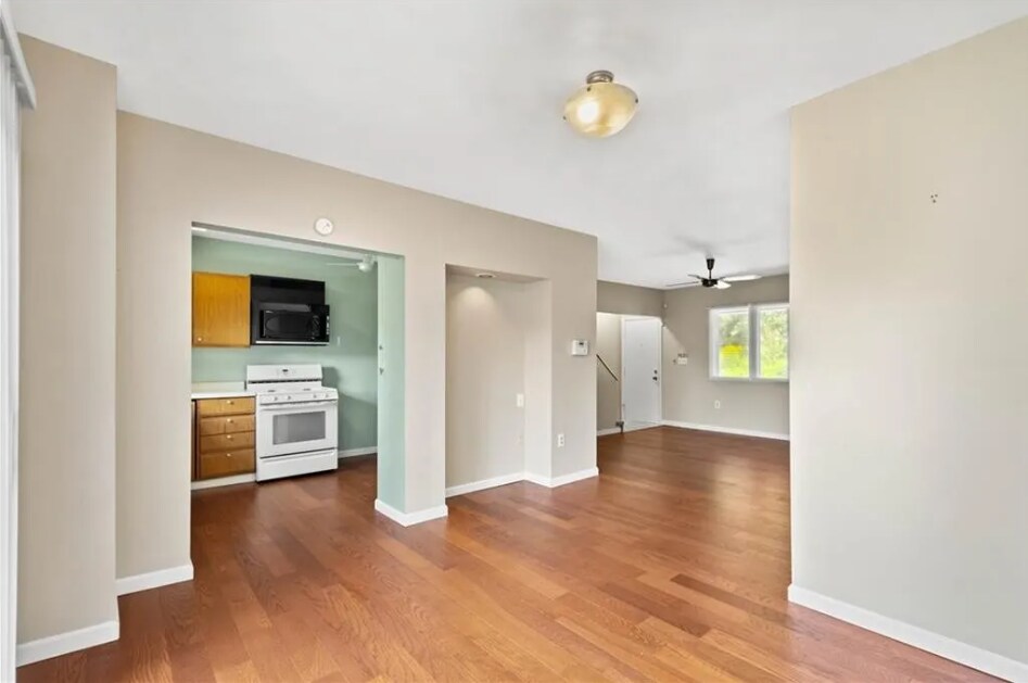 Building Photo - 2324 Woodward Ave