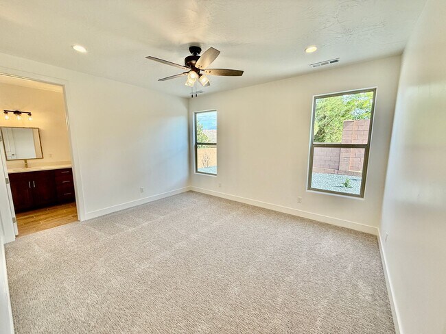 Building Photo - Brand New Four-Bedroom Home in Hurricane
