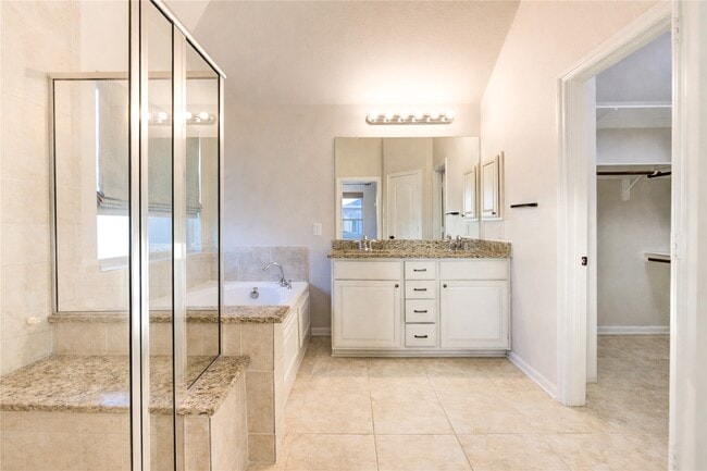 Building Photo - 13227 Clover Creek Point Ln