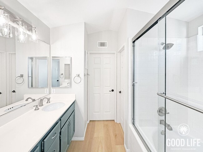 Building Photo - Foothill Ranch 3BR | Private Backyard, 2-Car Garage & Community Pool + Jacuzzi