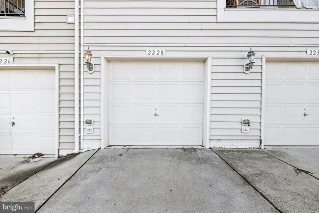 Building Photo - 2228 Merseyside Dr