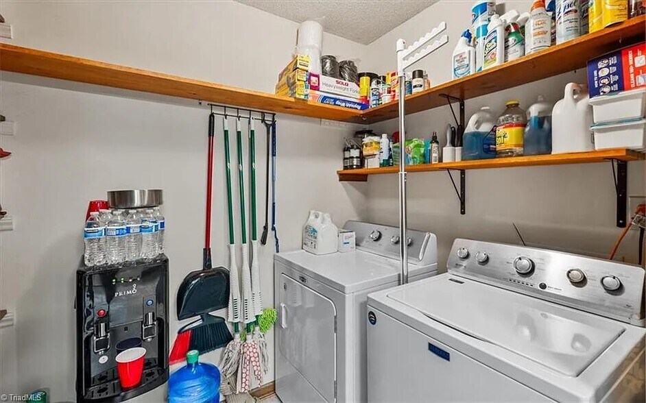 Building Photo - 5021 Mereworth Ct