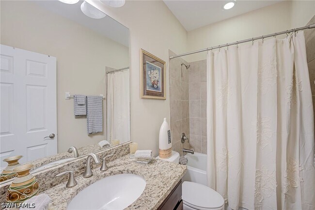 Building Photo - 8540 Violeta St