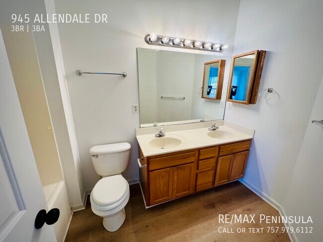 Building Photo - 945 Allendale Dr