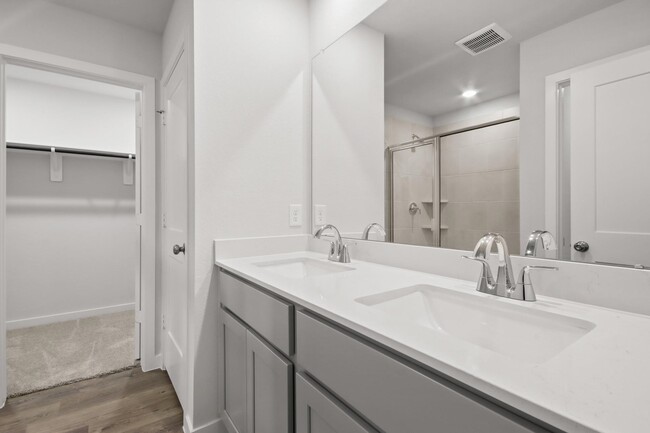 Building Photo - 227 Brazen Forest Trl