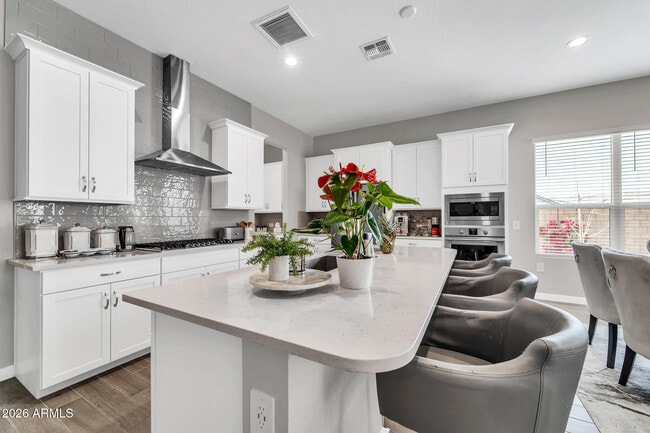 Building Photo - 10518 W Albert Ln