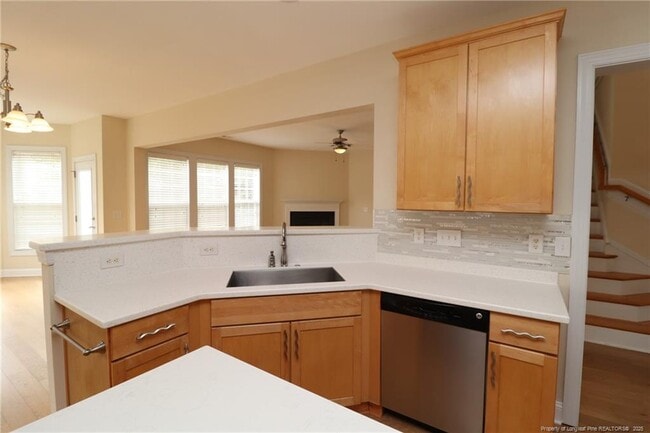 Building Photo - 406 Golden Harvest Loop