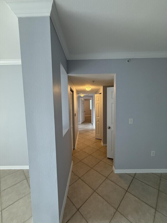 Building Photo - 6386 Emerald Dunes Dr