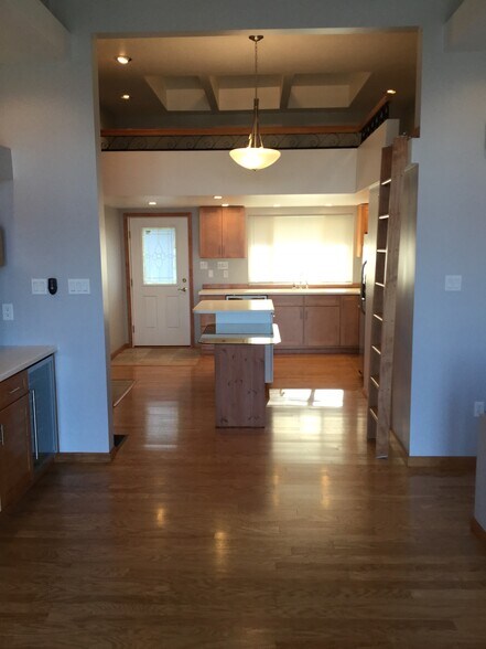 Building Photo - 2313 Primrose St