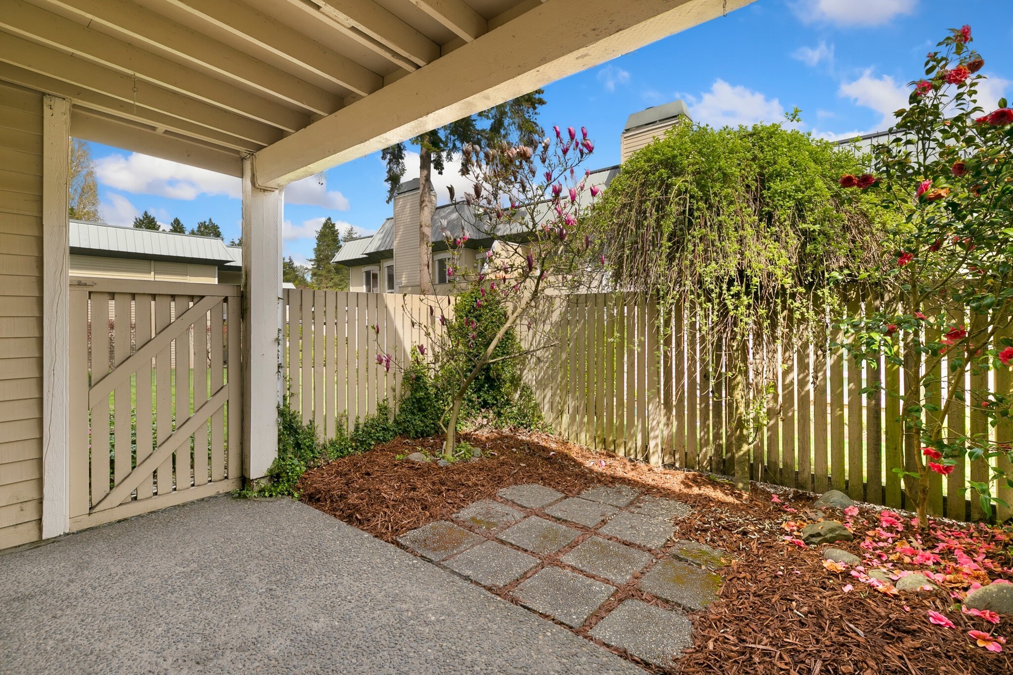 Enclosed backyard - 10306 NE 16th St