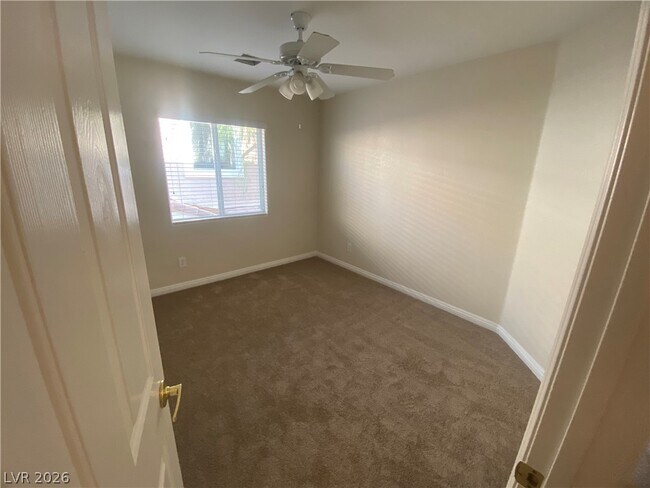 Building Photo - 6529 Za Zu Pitts Ave
