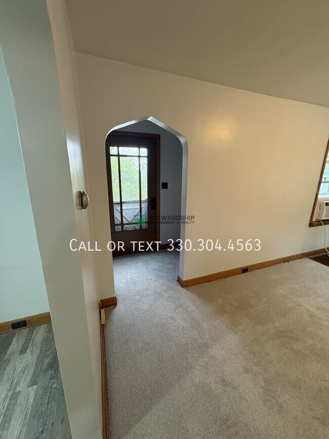 Building Photo - 2769 Carlisle Ct