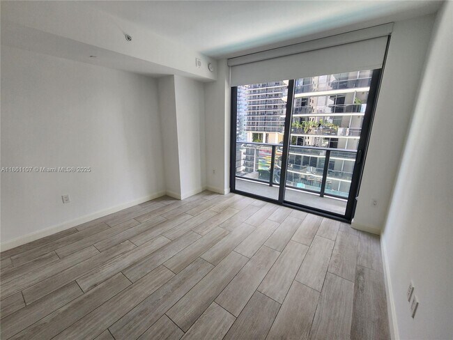 Building Photo - 55 SW 9th St