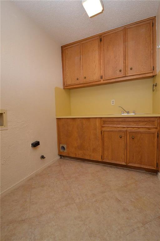 Building Photo - 5311 Doe Valley Ln