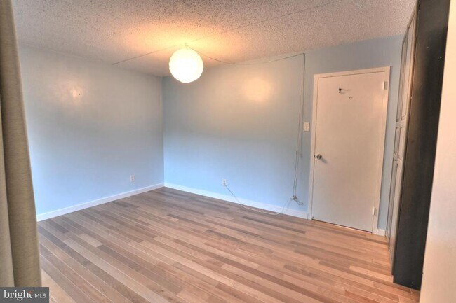 Building Photo - 1578 Moorings Dr