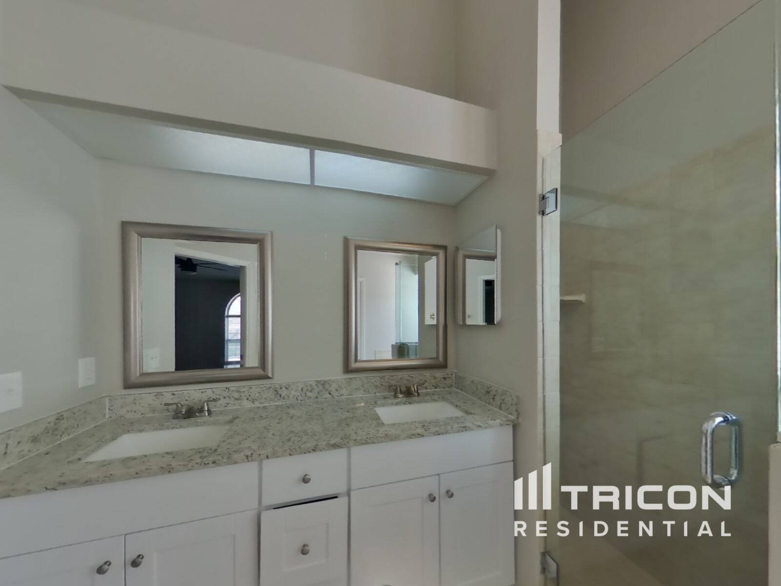 Building Photo - 873 Silversmith Cir