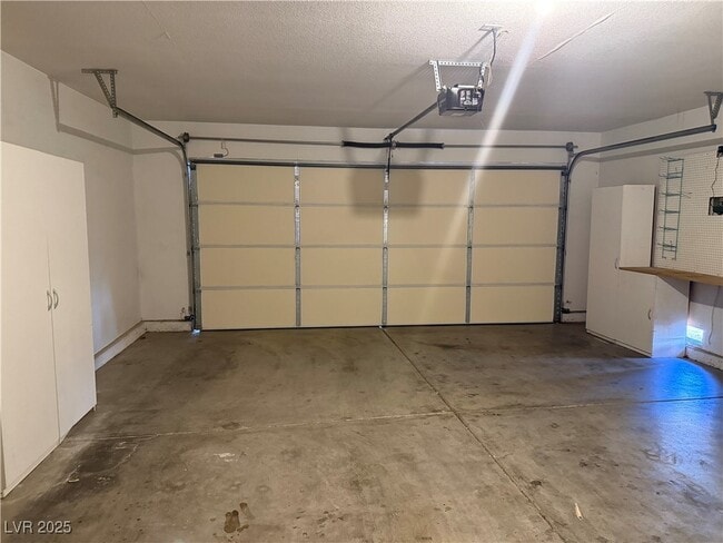 Building Photo - 204 Odyssey St