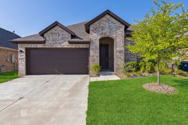 Primary Photo - 548 Bradley Dr