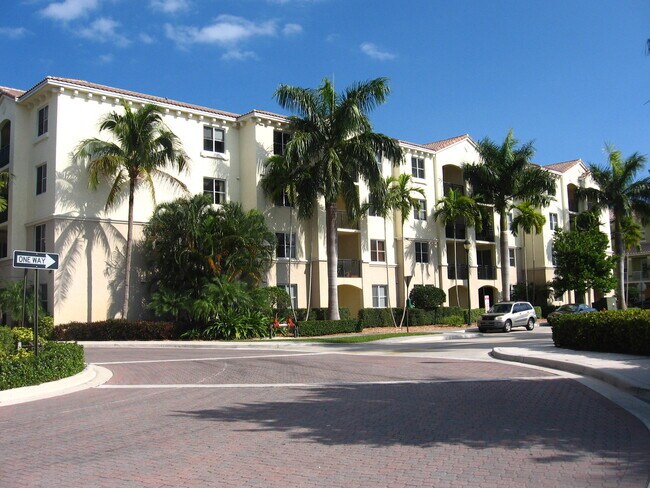 Building Photo - 3308 Renaissance Way