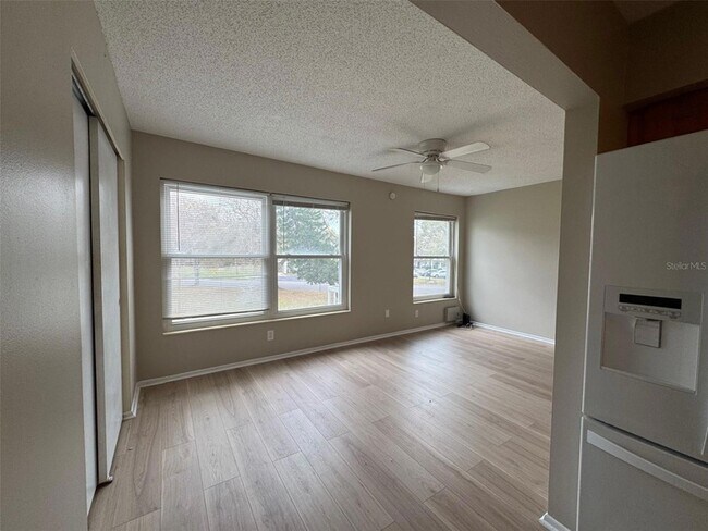 Building Photo - 2385 Tahitian Ln