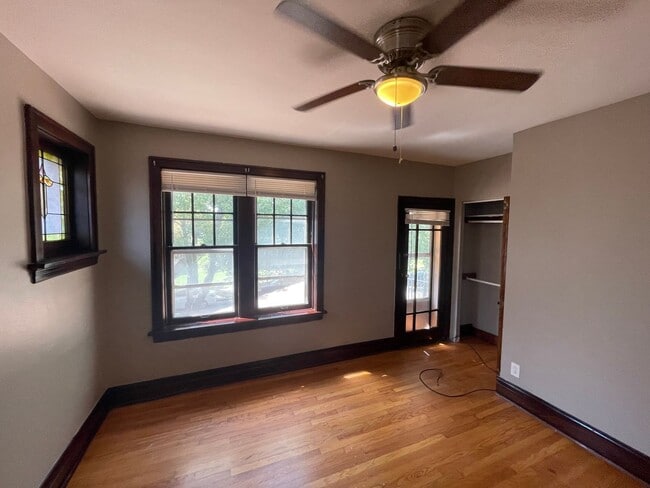 Building Photo - 4018 Hydraulic Ave