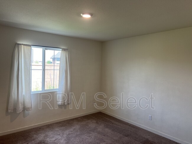 Building Photo - 4360 White Ash Ln