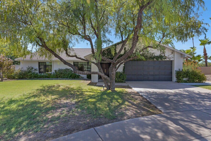 Building Photo - 10784 N 101st Way