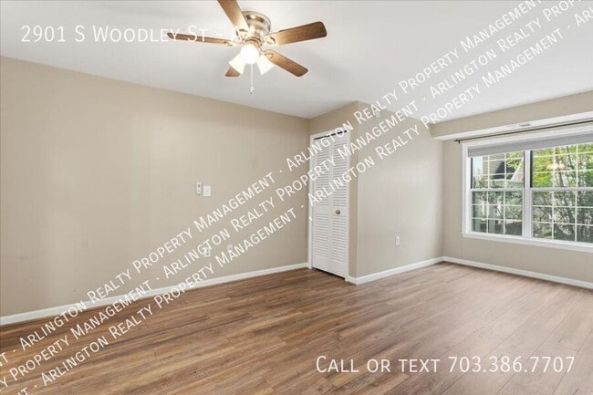 Building Photo - 2901 S Woodley St