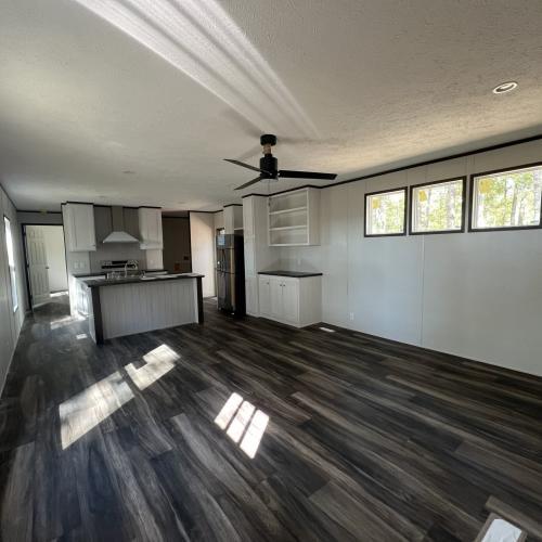 Building Photo - 302 Falcon Dr