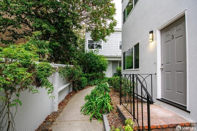 Primary Photo - 459 Jersey St