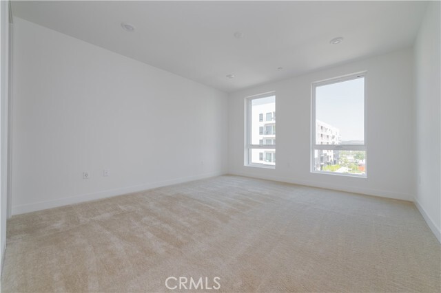 Building Photo - 1406 Rivington