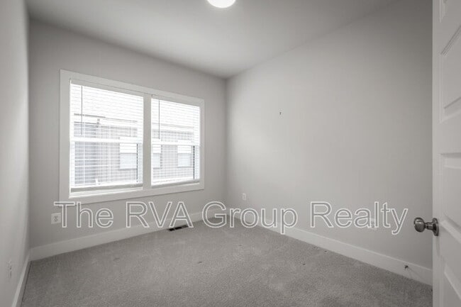 Building Photo - 9951 Albright Knot Wy