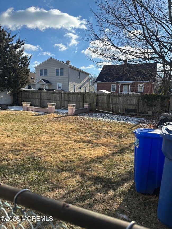 Building Photo - 34 Joseph St