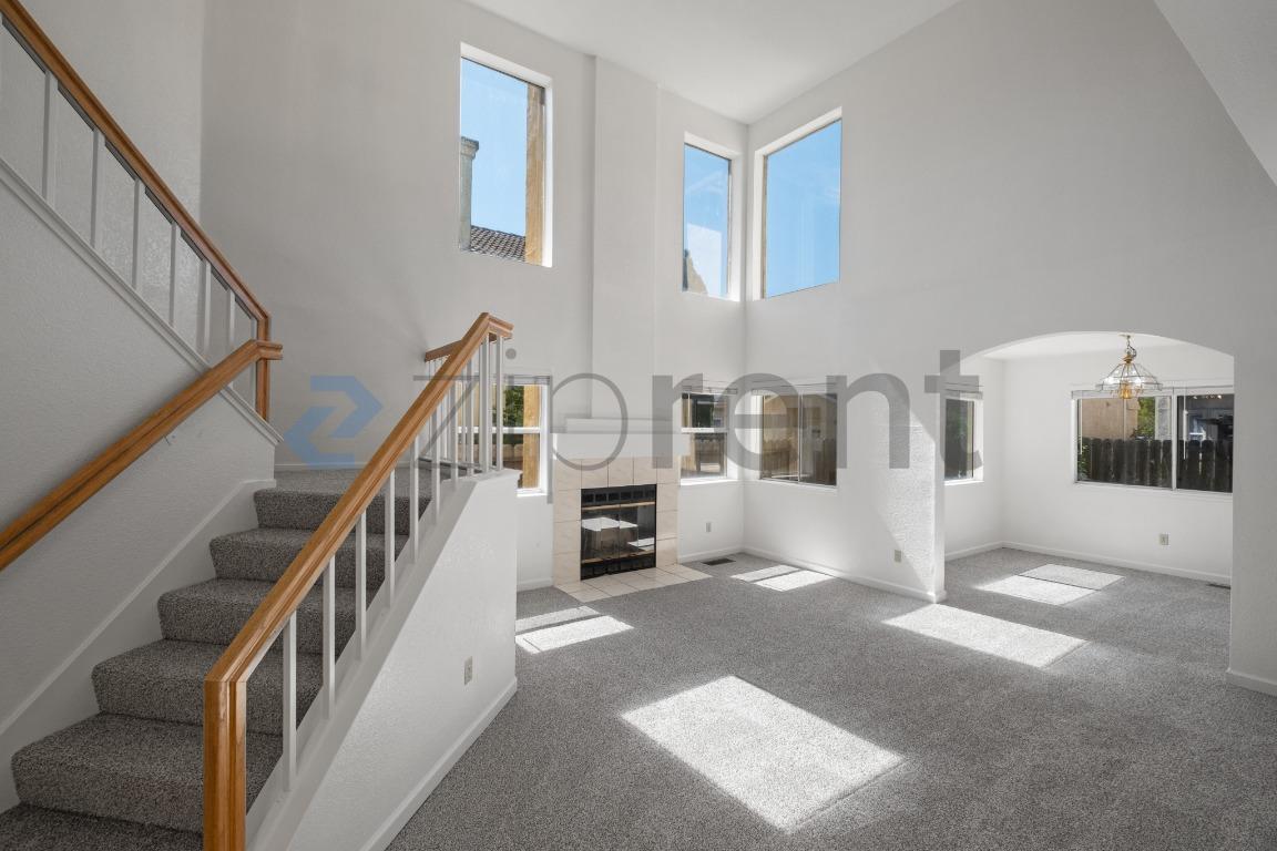 Building Photo - 511 Floyd Ct