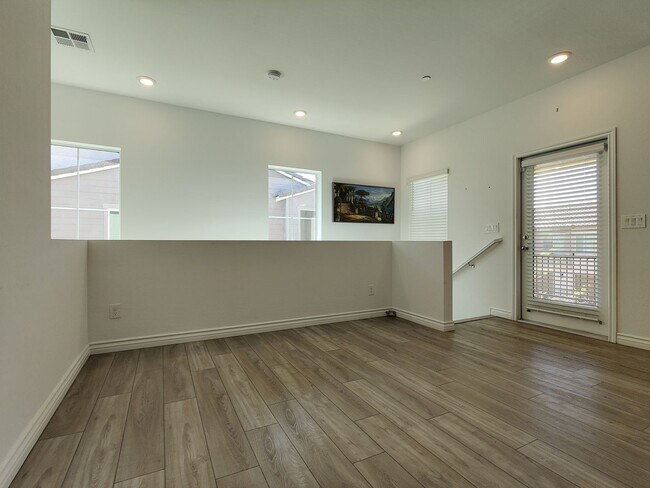 Building Photo - 267 Cordelia Cove Ave