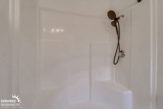 Building Photo - Relaxing 3Bdm 2Ba Single-Family Home in Spring Valley Neighborhood!