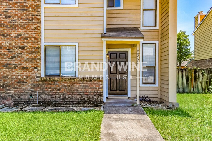 Building Photo - 11251 Windtree Dr E