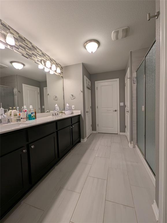 Building Photo - 14502 McCoy Lp