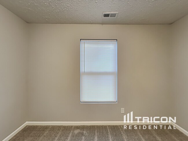 Building Photo - 4350 Kellybrook Dr