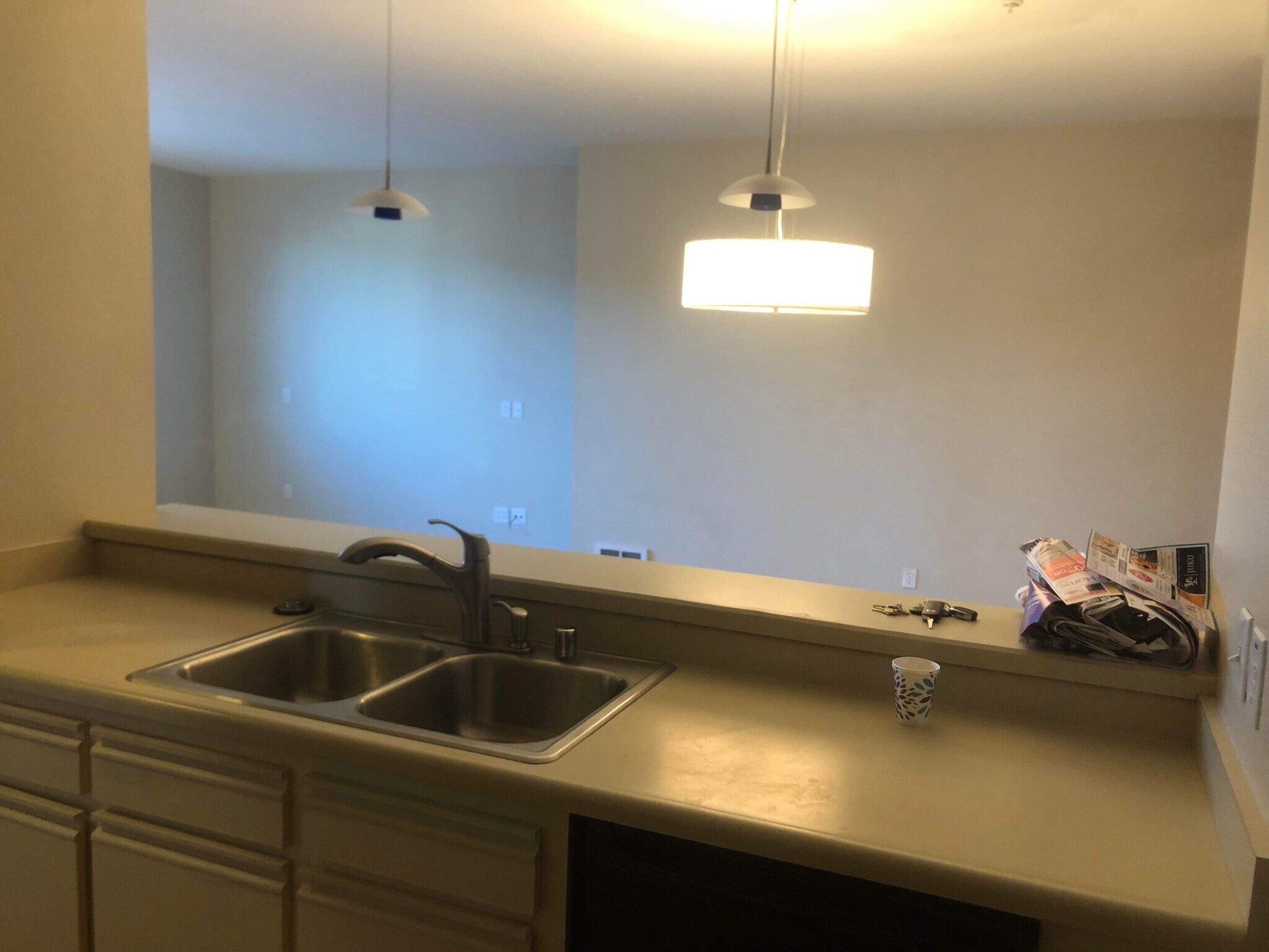 Kitchen - 1708 Lexington Ave