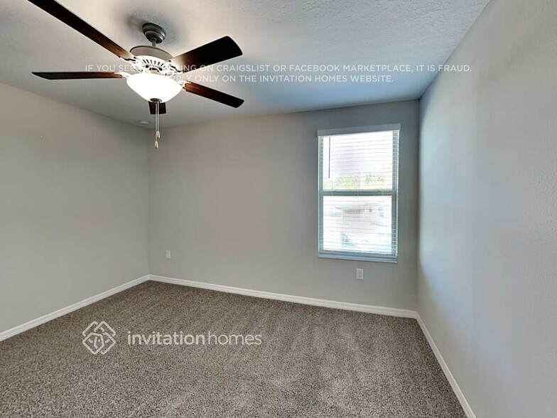 Building Photo - 8605 37th Ter E