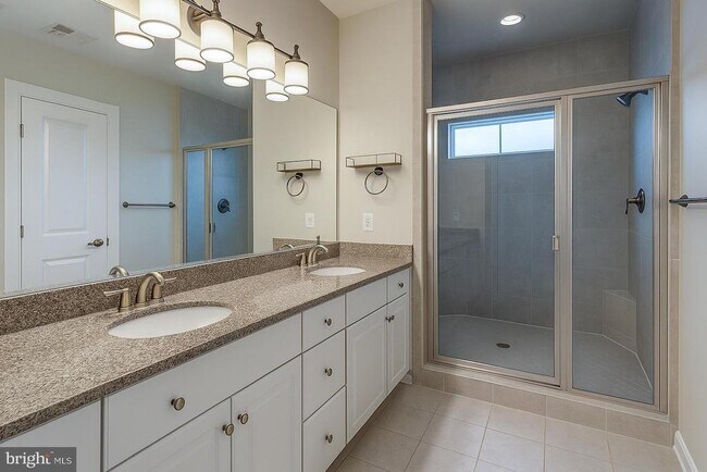 Building Photo - 20769 Duxbury Terrace