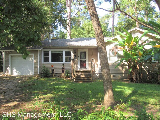 Primary Photo - 3 br, 1 bath House - 1802 Lenora Drive