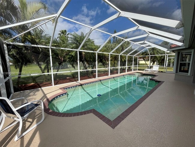 Building Photo - 2710 Augusta Dr