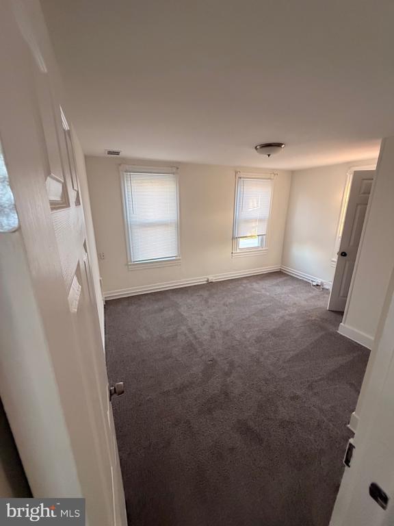 Building Photo - 15 Wolf Ave