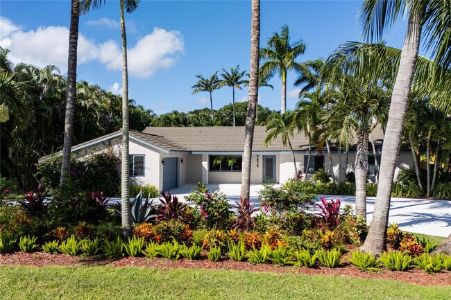 Building Photo - 3615 Sherwood Blvd