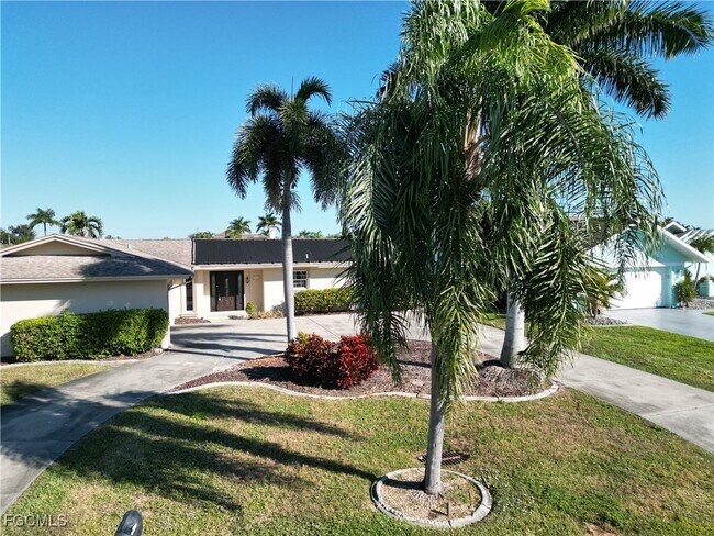 Building Photo - 1921 SE 36th St