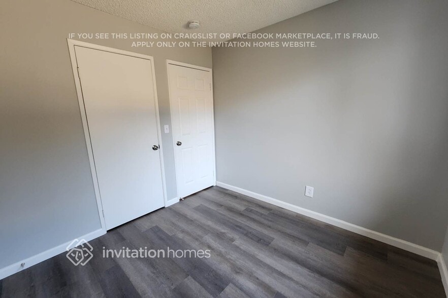Building Photo - 1401 Mandarin Ct