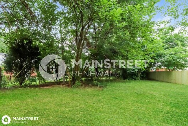 Building Photo - 4225 Brookhaven Ave, Louisville, KY 40220